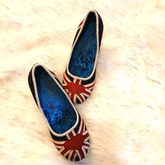 IRREGULAR CHOICE - Union Jack Pumps - Picture 2 of 10
